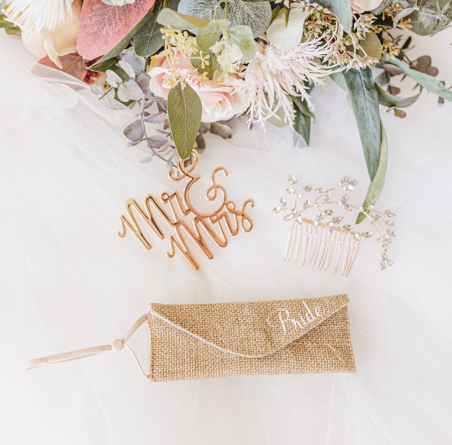 Bouquet Ready Bridal Pocket - Neutral/Rustic